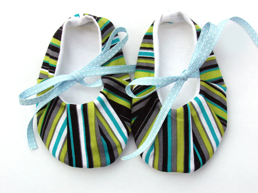 Soft Sole Toddler Shoes - Ballet Style - Size 18-24 Months In Lagoon Stripes